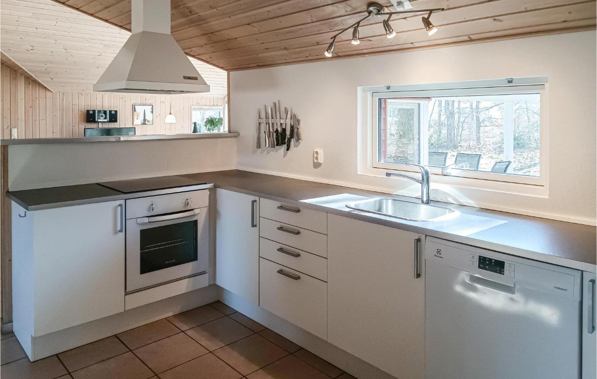 Beautiful Home In Koepingsvik With Kitchen ภายนอก รูปภาพ